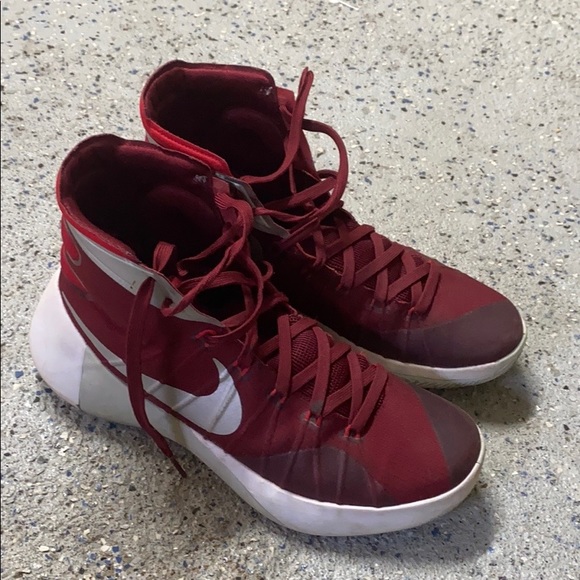 Nike Hyperdunks Retro - Picture 2 of 9